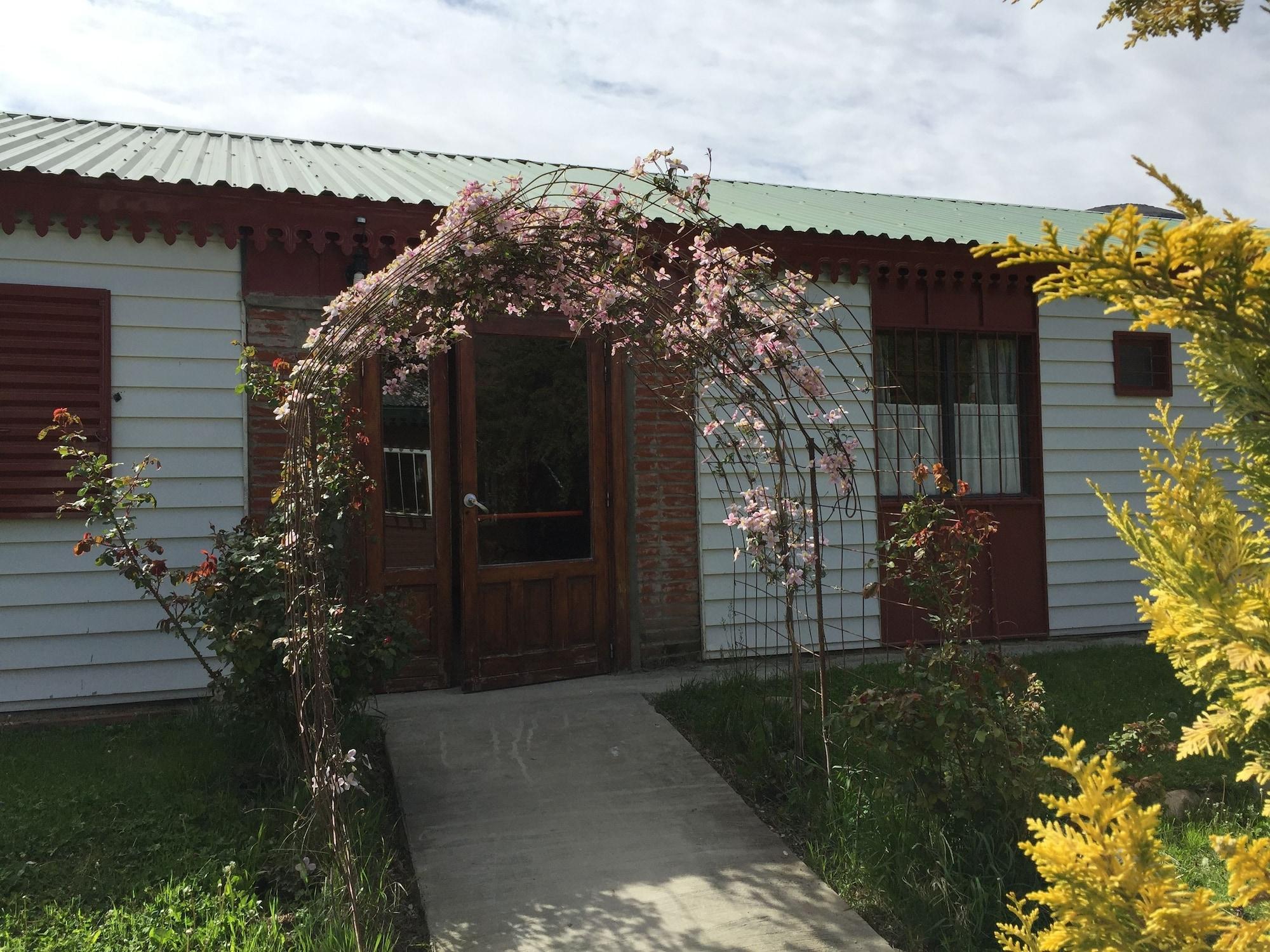 Hostel Los Pioneros El Calafate Eksteriør billede