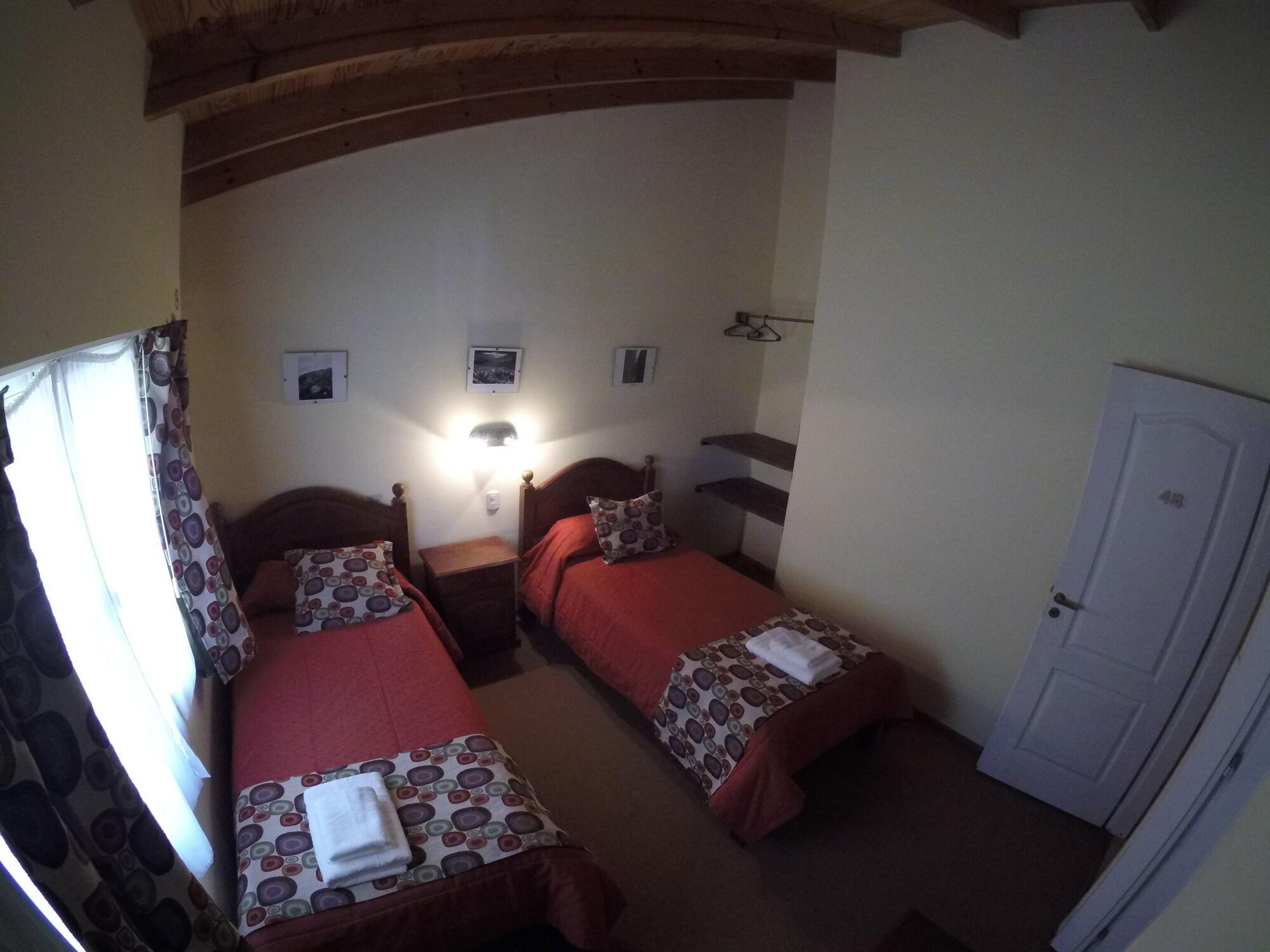 Hostel Los Pioneros El Calafate Eksteriør billede