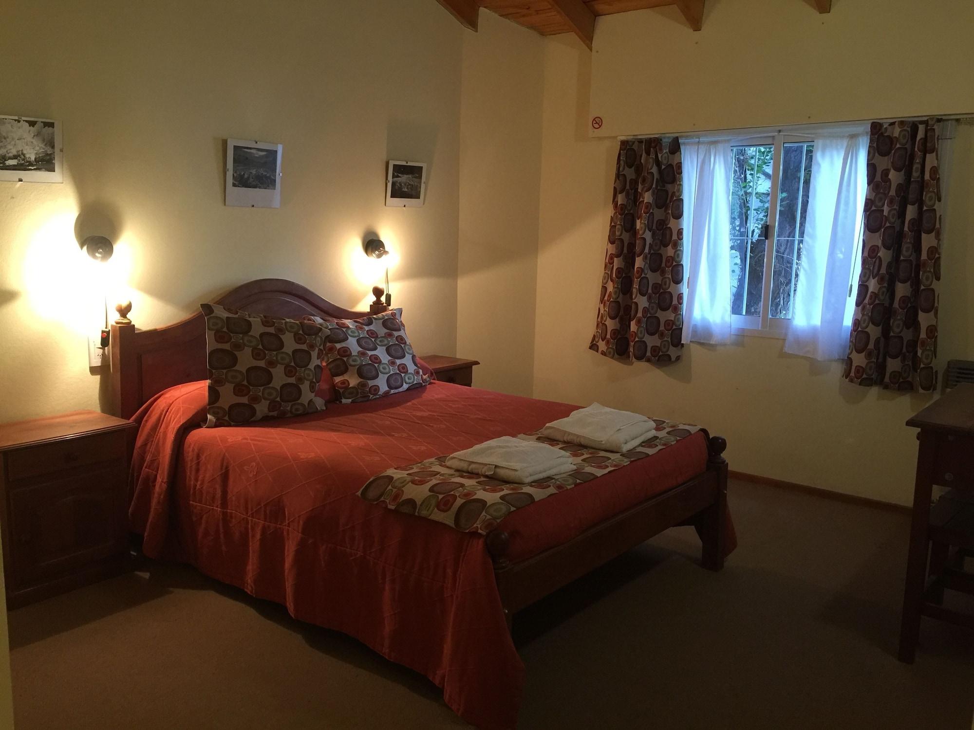 Hostel Los Pioneros El Calafate Eksteriør billede