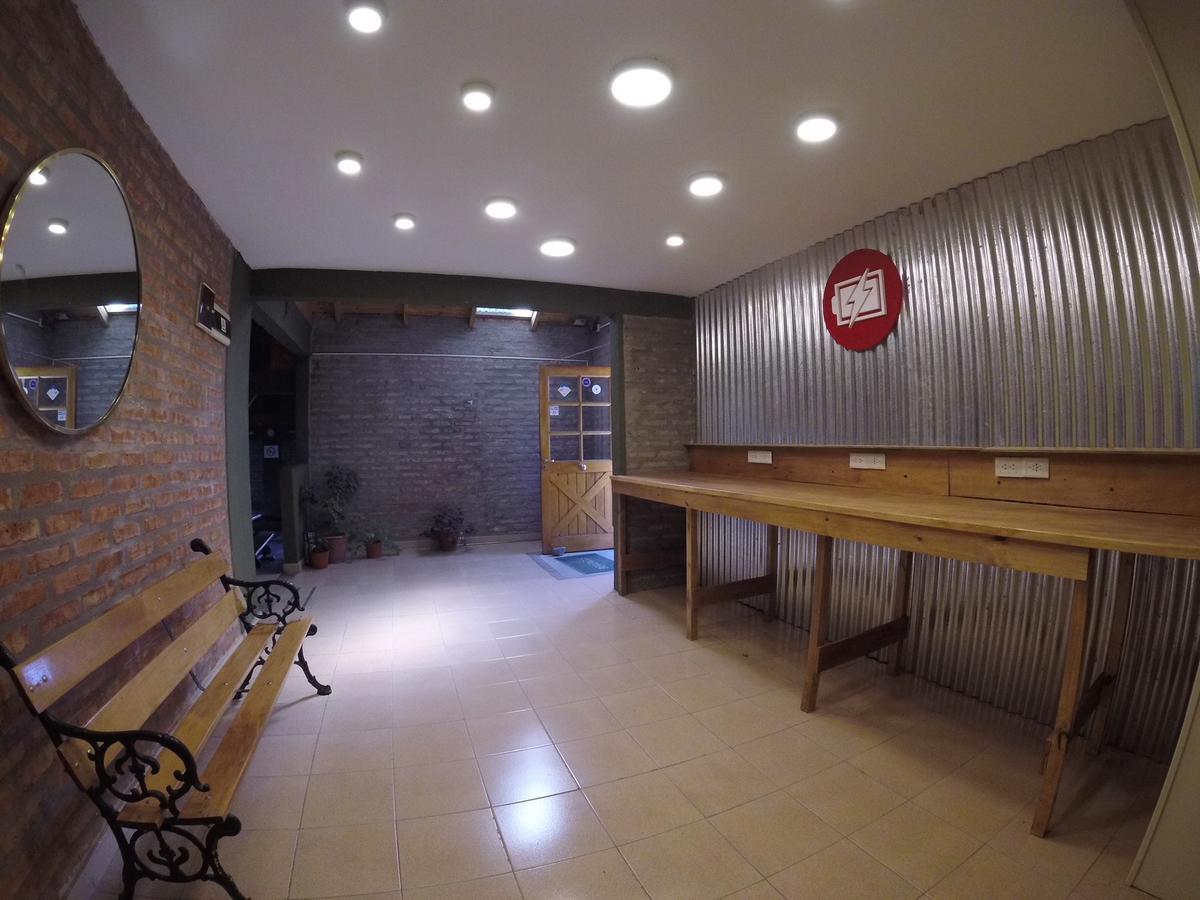 Hostel Los Pioneros El Calafate Eksteriør billede