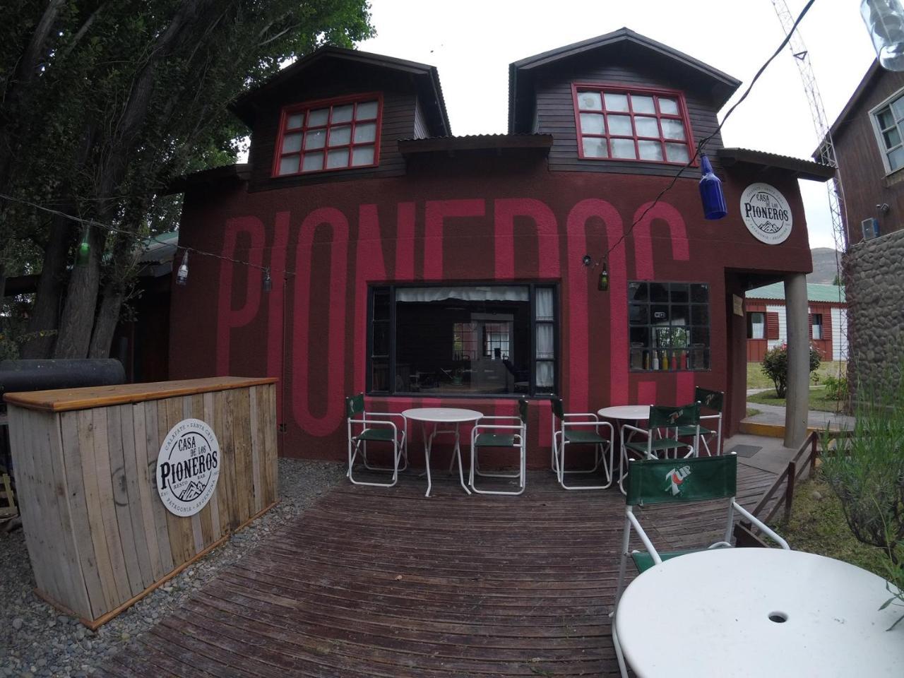 Hostel Los Pioneros El Calafate Eksteriør billede