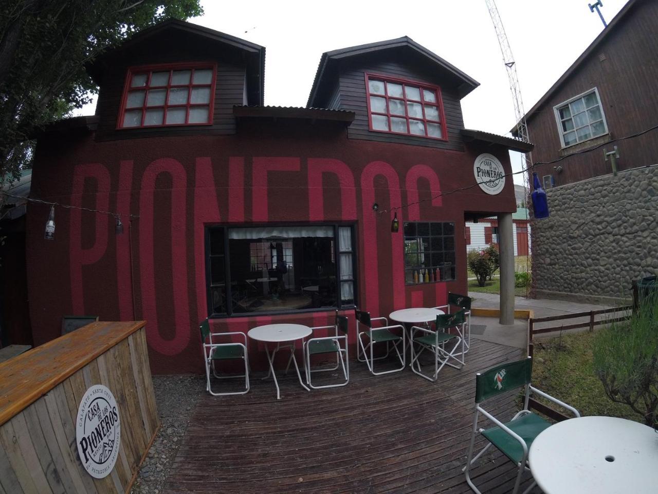 Hostel Los Pioneros El Calafate Eksteriør billede